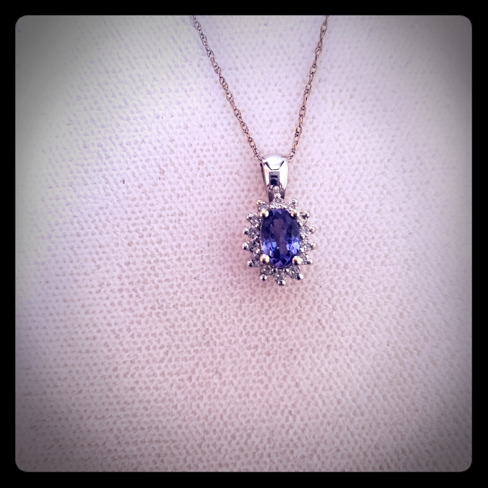 Tanzanite Diamond Necklace